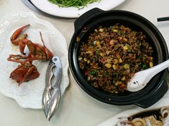 -鑫悦楼煎蟹·16年海鲜大排档