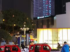 -观音桥步行街
