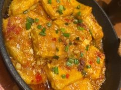 -云海肴·汽锅鸡·云南菜(天山百盛优客店)