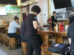 -钱万兴(塔园路店)