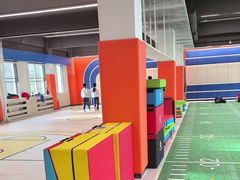 -悦动体能篮球羽毛球网球(三里河店)