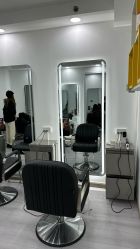 点击看大图 -LILI·HAIR SALON理理造型
