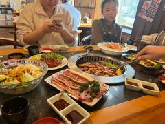 -梦山水日本烧肉(五四广场店)