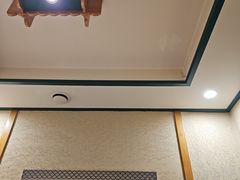 -咱屯子铁锅炖直营店(南湖大路店)