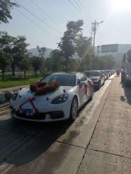-蚂蚁婚车