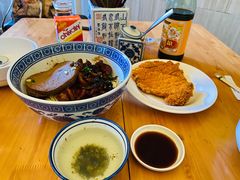 -沪西老弄堂面馆(定西路店)