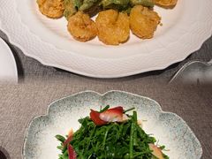 -虹潮荟·餐桌上的美食地理(太阳宫店)