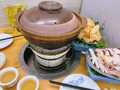 -威邵鸡煲(西华路总店)