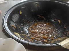 -粘豆包柴火铁锅炖