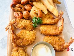 -必胜客(尹山湖歌林公园店)