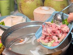 -三个椰子·现砍椰子鸡(金源CBD店)