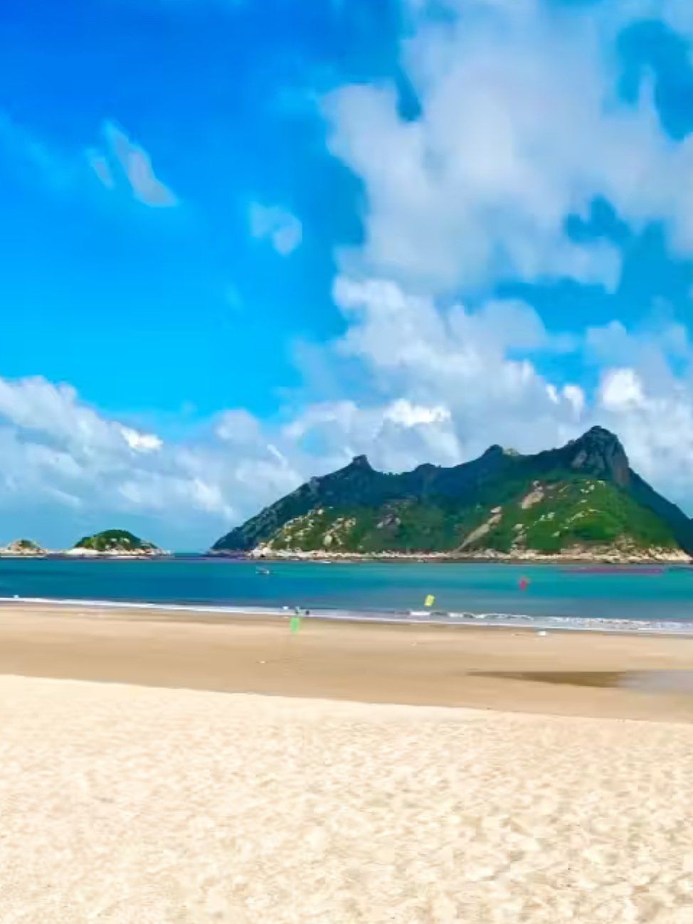 这里真的是福建最纯净的沙滩和海浪了!