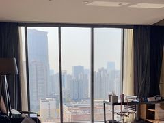 -广州天河希尔顿酒店