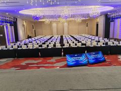 -上海虹桥西郊假日酒店