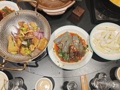 -隔壁老王·家常云南菜(花巷店)