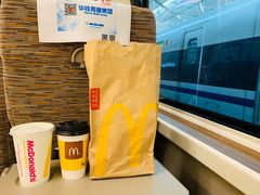 -麦当劳(深圳北站高铁店)