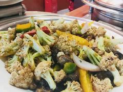 -聚春园自助餐厅(东街口店)