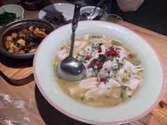 老坛酸菜乌鱼-黄鹤天厨·泡椒田鸡创始者(莲花店)