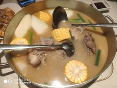 -肥仔文澳门猪骨煲(南京西路店)