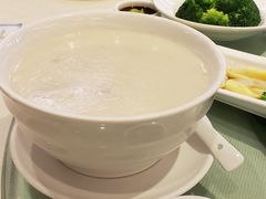-万山楼海鲜酒家·二十三年老字号