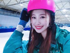 -乔波室内滑雪场