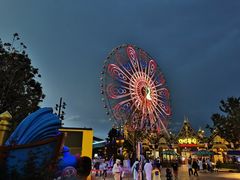 -七彩云南欢乐世界