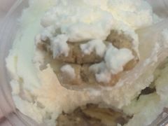 -红宝石·鲜奶小方·海派西点房(丰庄店)