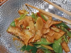 -渔语鱼酸菜鱼新川菜(来福士店)