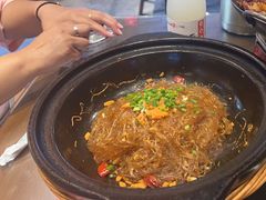 -富正毅三下锅·湘西韵味(天门山索道店)