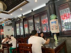 大堂-龙抄手(文殊坊店)