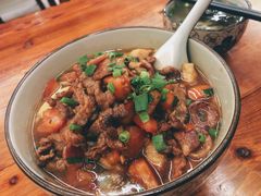 牛肉香肠汤面-跃跃鸡肠面(人民北路店)