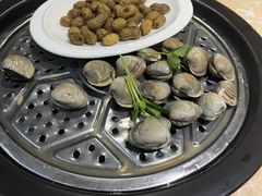 -海大大蒸汽海鲜餐厅·粤菜·特色小炒(欢乐颂店)
