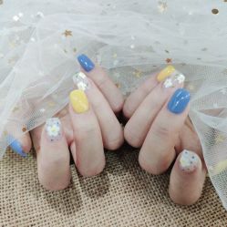 -盘子画美甲美睫美肤