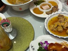 -老人和饭店(淮海中路店)