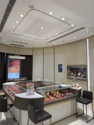 -周生生Chow Sang Sang(新世界店)