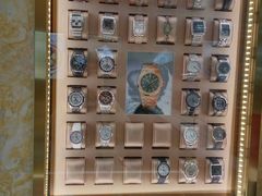 -亨得利名表服务中心(上海湾店)