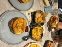 -必胜客(上海新南方商城PH店)