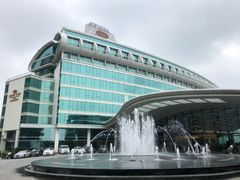 -苏州金鸡湖中茵皇冠假日酒店