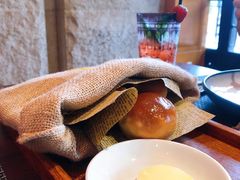 餐前面包-杭州西子湖四季酒店-WL BISTRO西湖餐厅(灵隐路店)