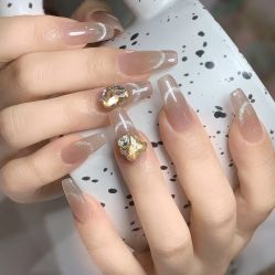 -爱纶美·美甲美睫半永久