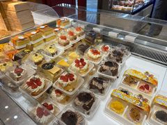 -TOUCH泰奇(奉贤宝龙城市广场店)