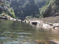 -安吉龙王山峡谷漂流