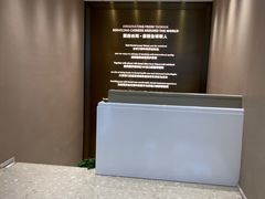 -柏乐口腔医院·舒适化无痛种植牙中心(东盟商务区院)