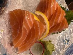 三文鱼刺身-森味薪火烧•烧鸟居酒屋•日本料理(望京店)