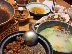 -隔壁老王·家常云南菜(花巷店)