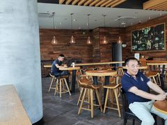 -星巴克臻选(绍兴世茂店)