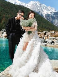 -AOROA·奥洛拉婚纱摄影·旅拍·礼服