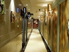 -环球梦主题KTV(曲阳生活购物中心店)