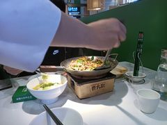 -费大厨辣椒炒肉(高铁吾悦广场店)