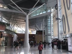 -东荟城名店仓